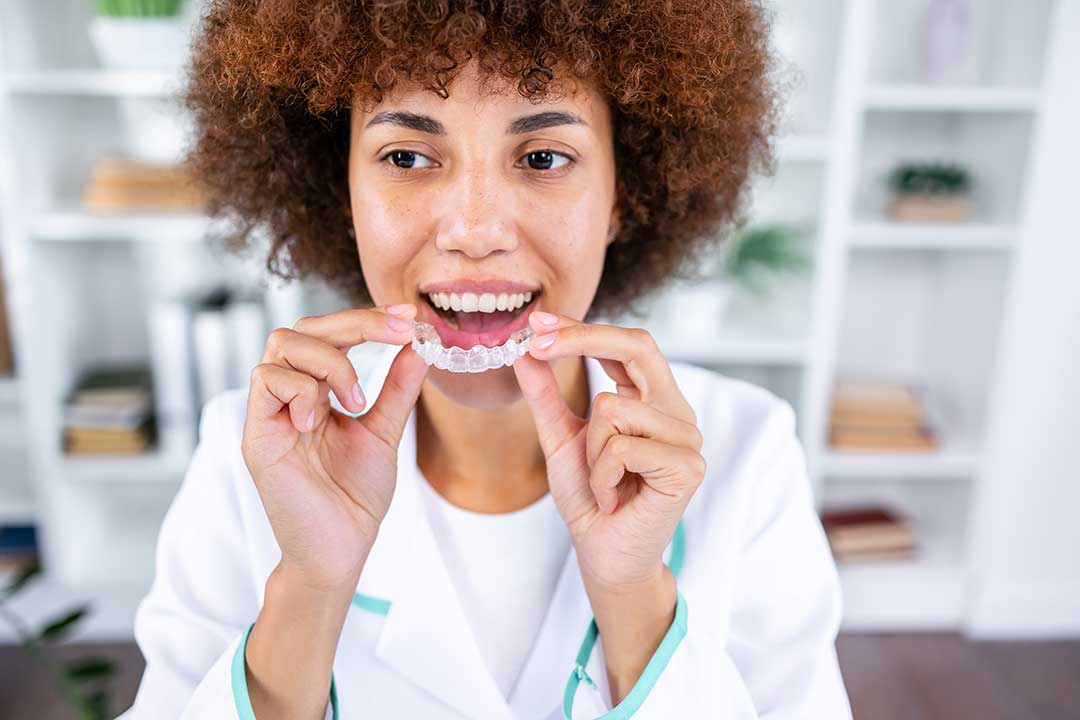 5 Practical Ways to Care for Your Clear Aligners